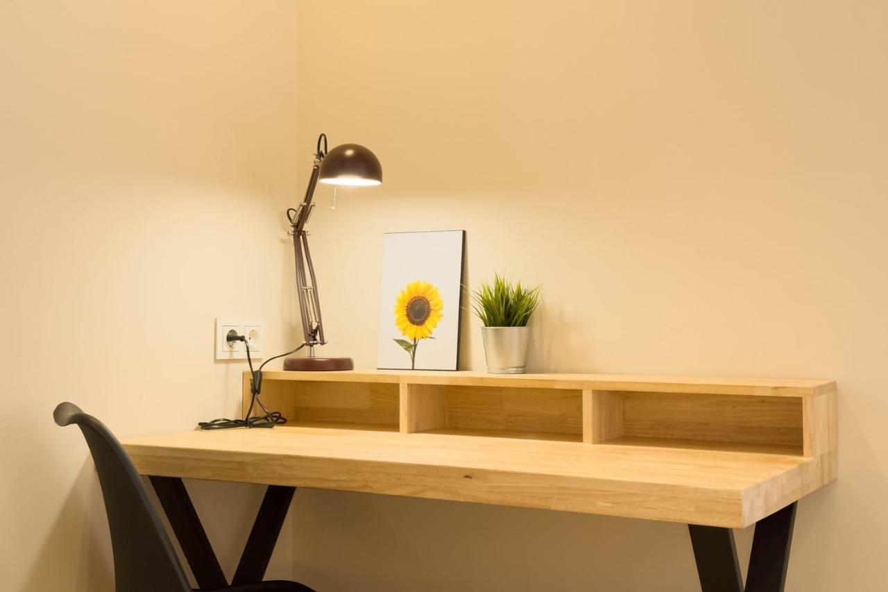 Barcelona Touch Apartments - Progres Оспиталет-де-Льобрегат Экстерьер фото
