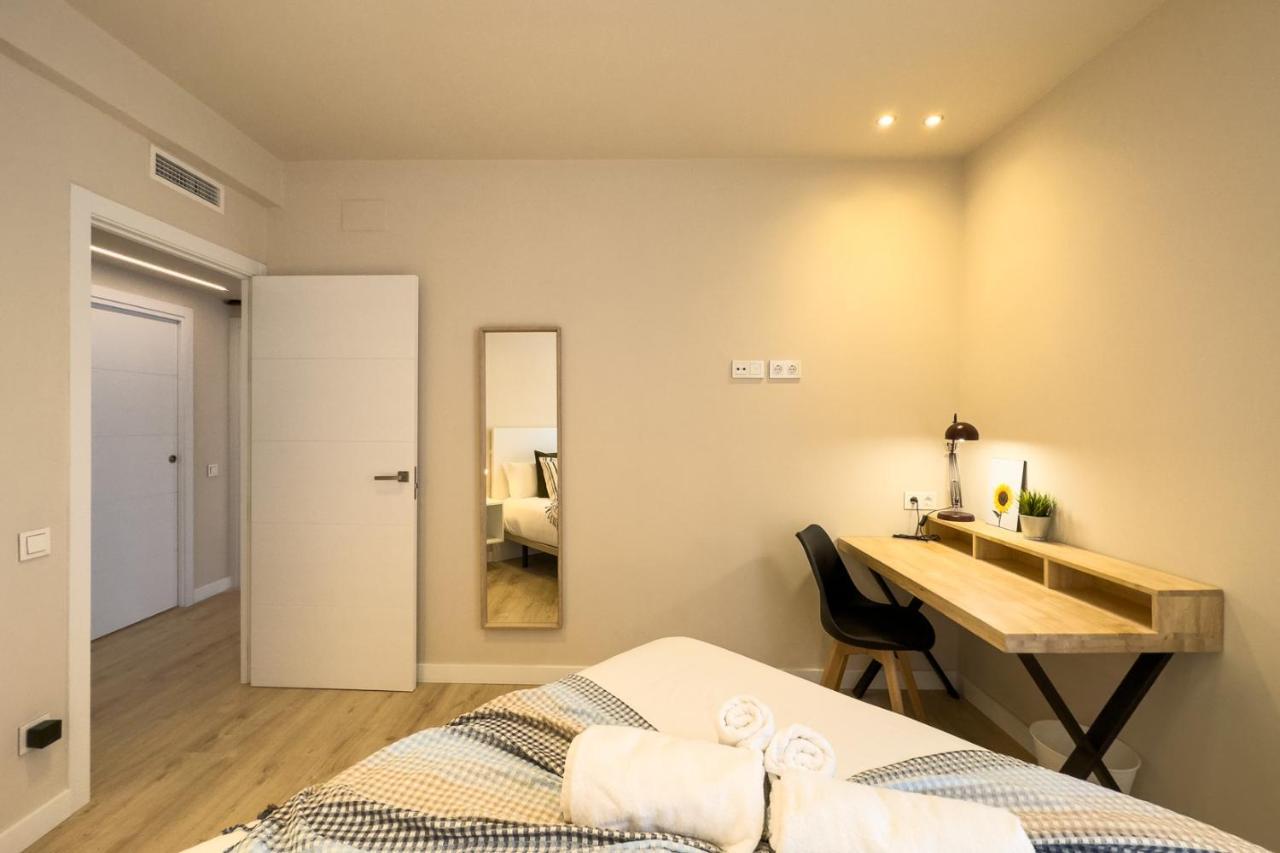 Barcelona Touch Apartments - Progres Оспиталет-де-Льобрегат Экстерьер фото